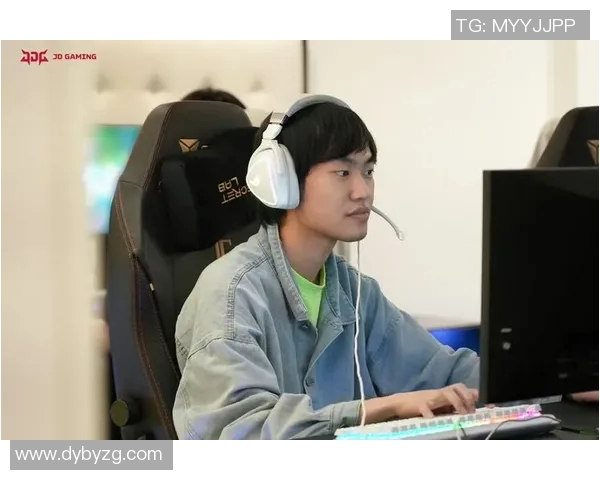 电竞热议V5选手个人能力争议引发DOTA2社区广泛讨论与关注